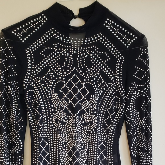 CHARLOTTE RUSSE. elegant long sleeve stone blouse - Picture 1 of 5